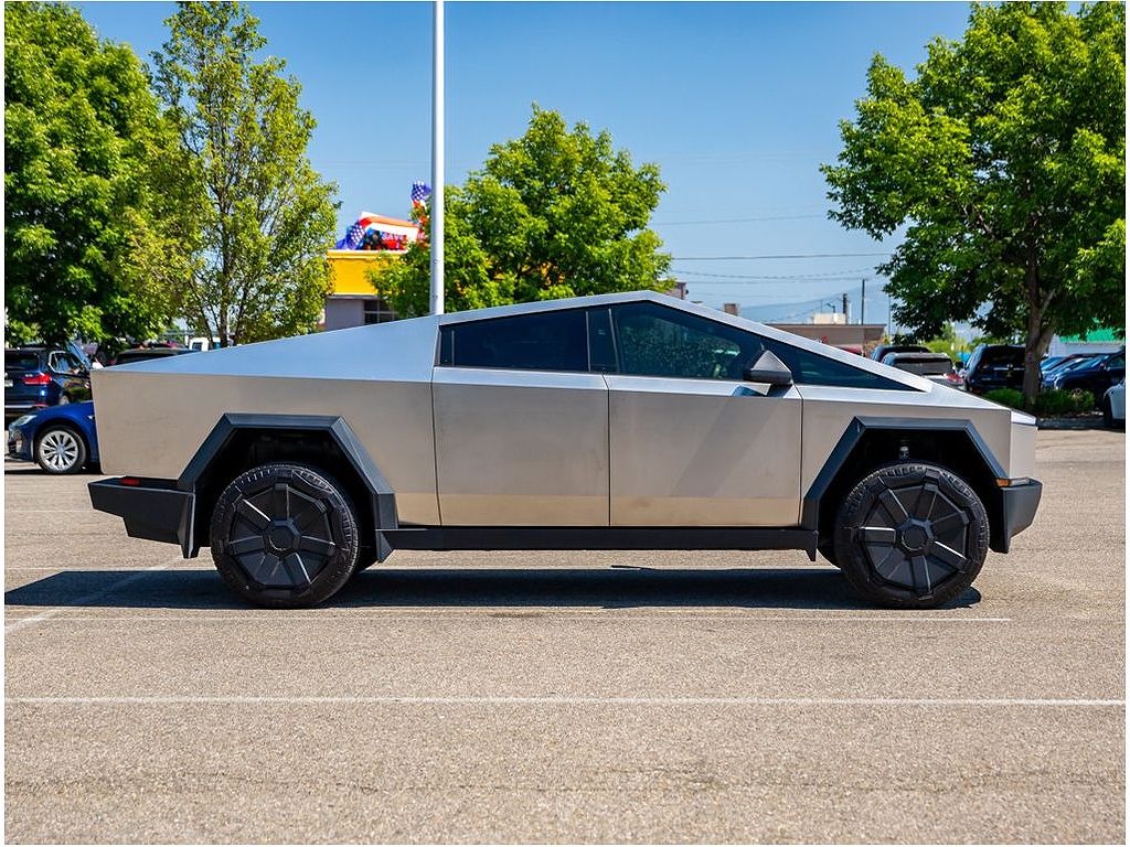 2024 Tesla Cybertruck