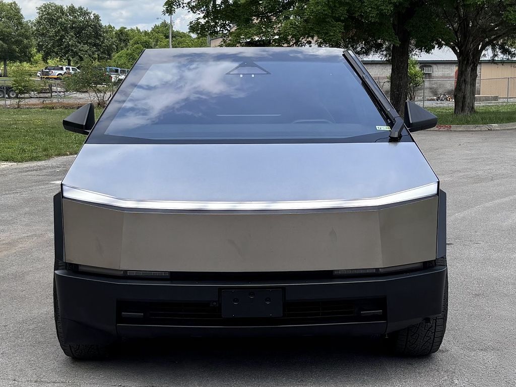 2024 Tesla Cybertruck