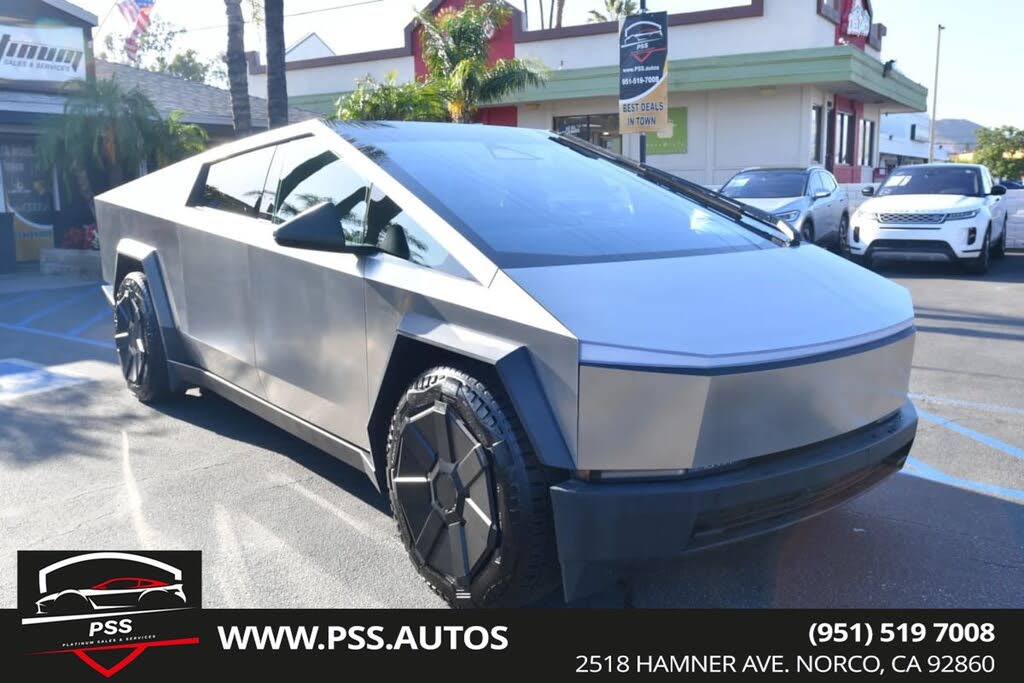 2024 Tesla Cybertruck