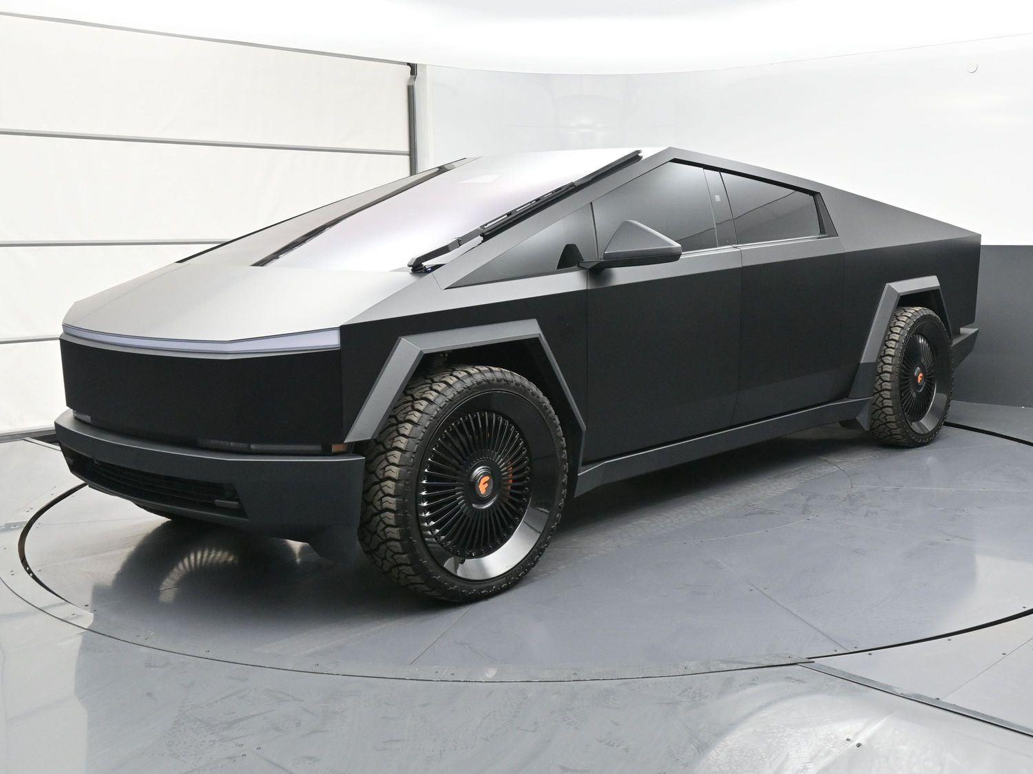 2024 Tesla Cybertruck