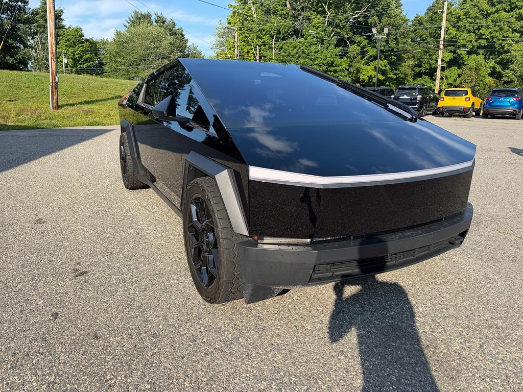 2024 Tesla Cybertruck