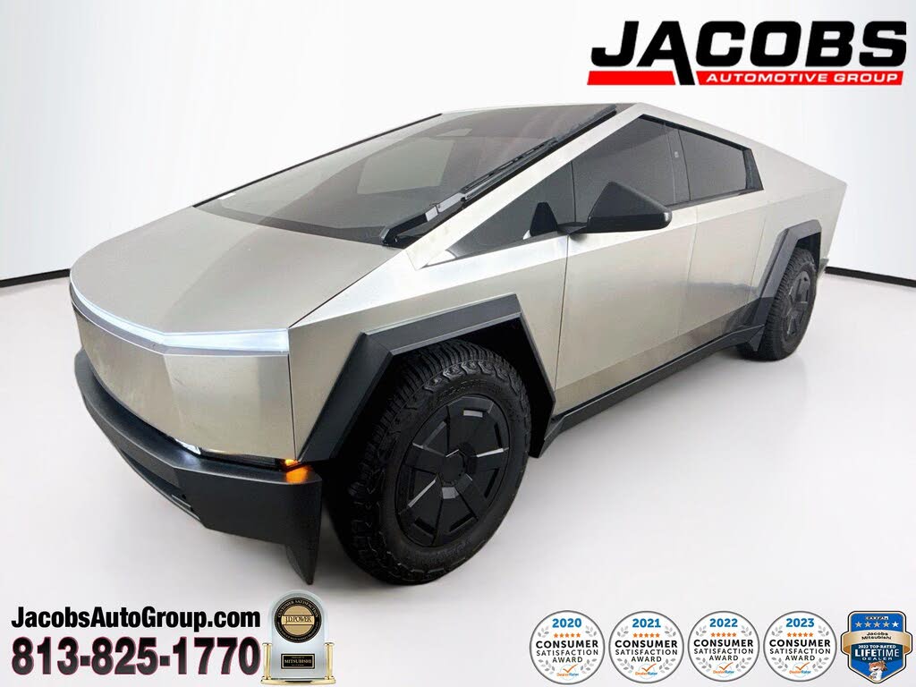 2025 Tesla Cybertruck