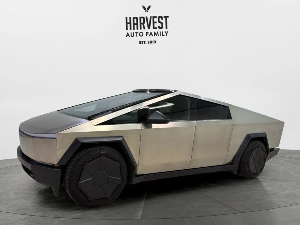2024 Tesla Cybertruck Cyberbeast