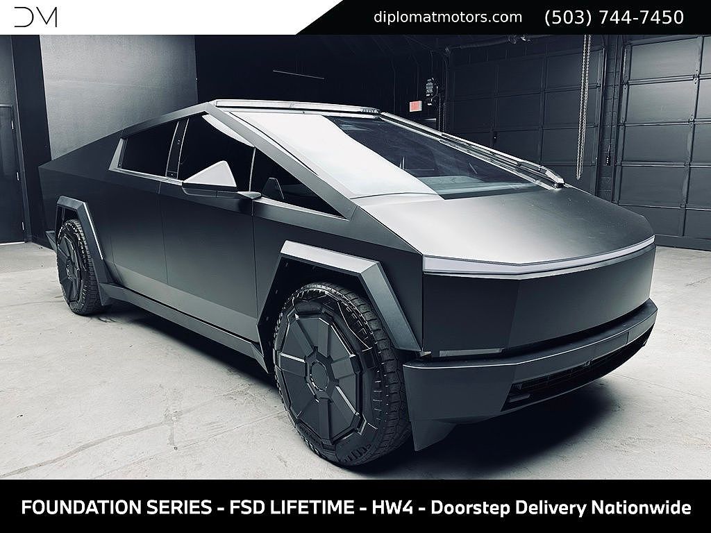 2024 Tesla Cybertruck Cyberbeast