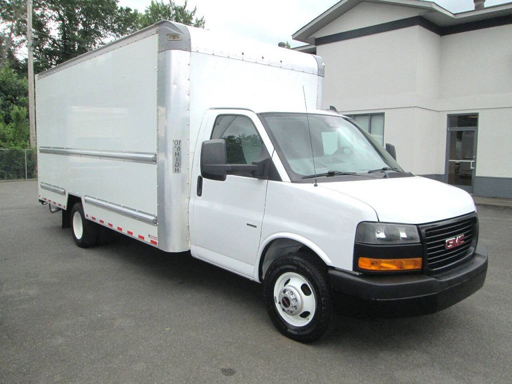 2021 GMC Savana 3500