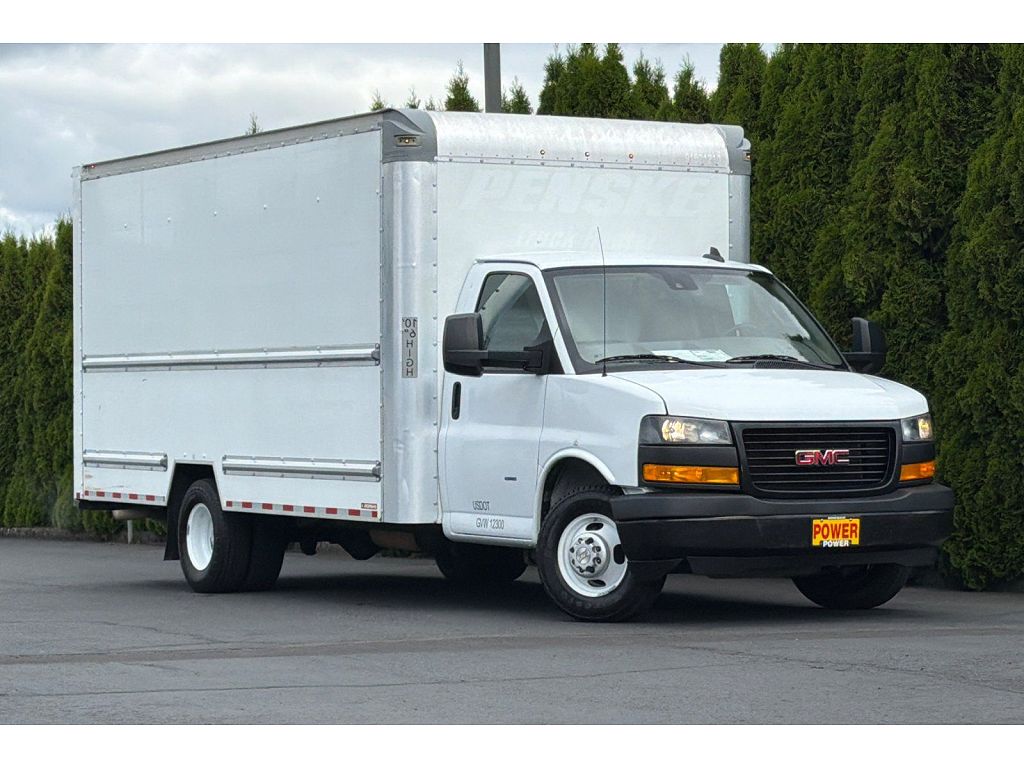 2021 GMC Savana 3500