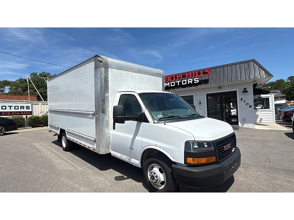 2021 GMC Savana 3500