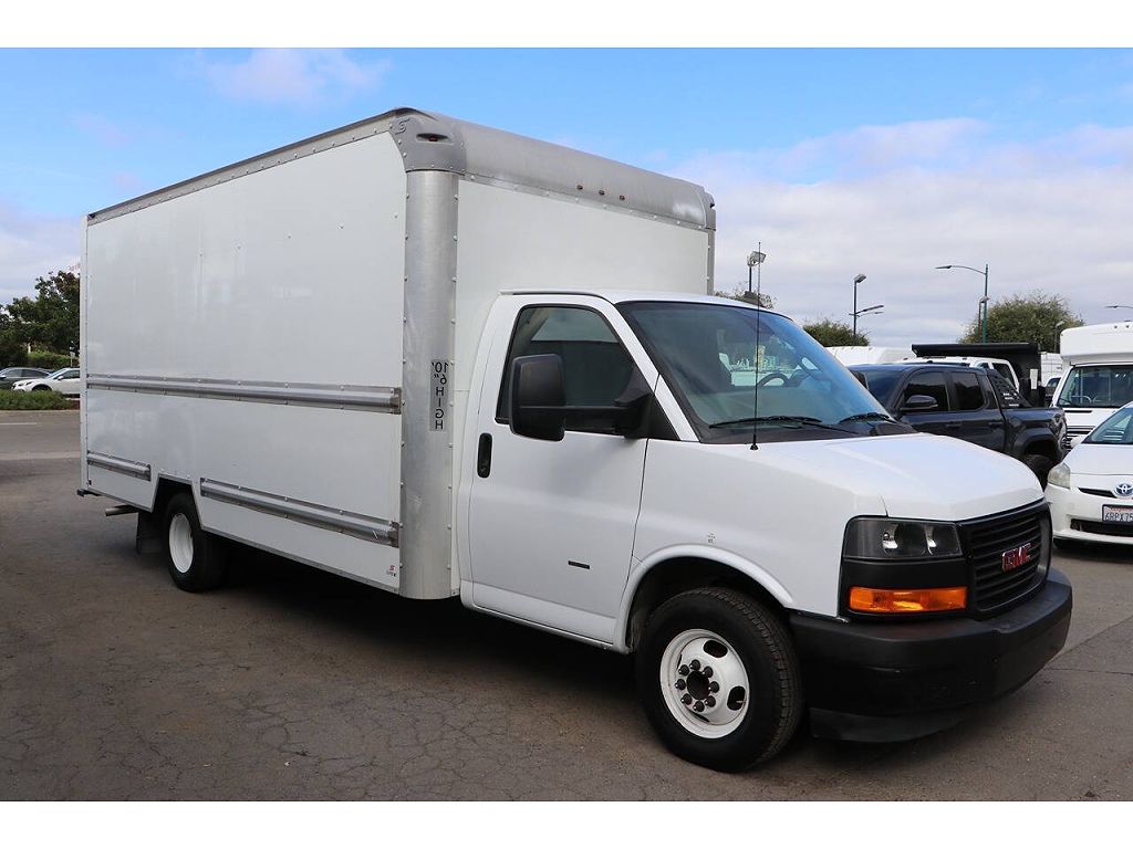 2021 GMC Savana 3500