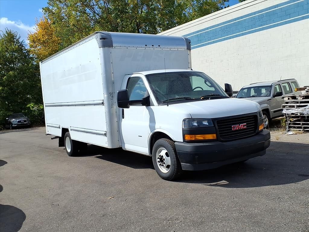 2020 GMC Savana 3500