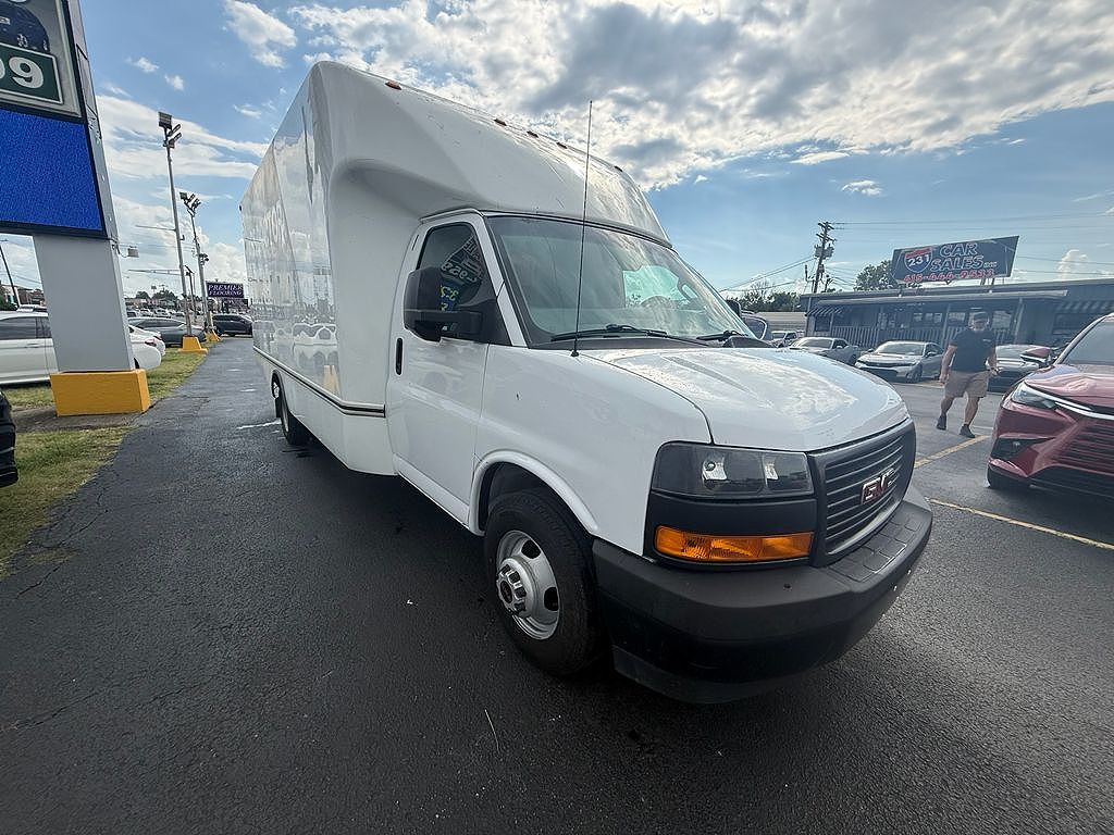 2020 GMC Savana 3500