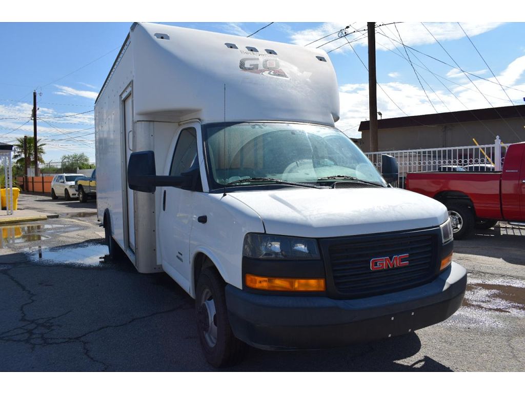 2019 GMC Savana 4500
