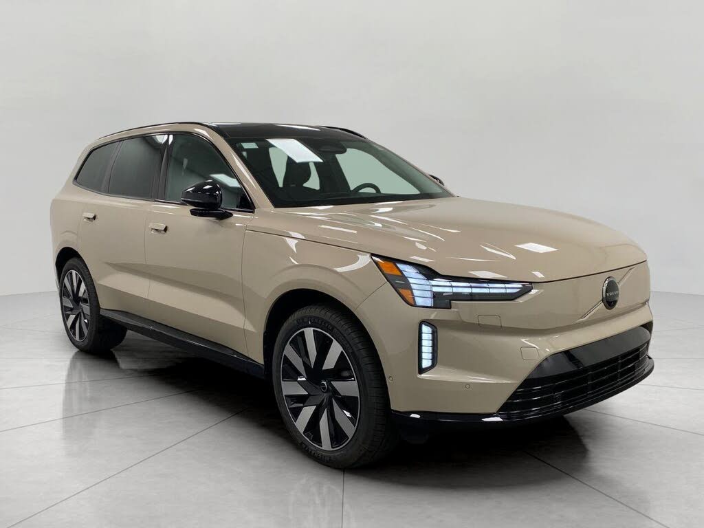 2026 Volvo EX90 Twin Motor Plus
