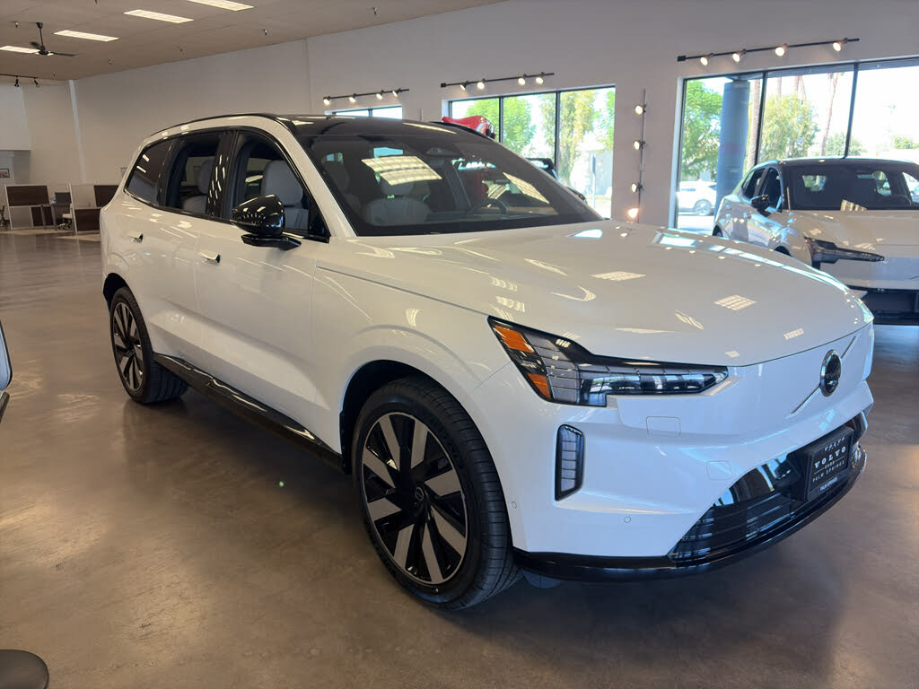 2026 Volvo EX90 Single Motor Plus
