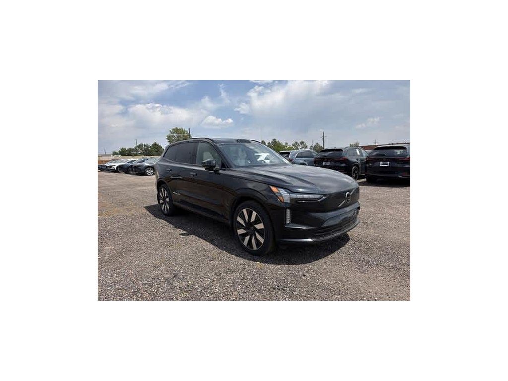 2025 Volvo EX90 Twin Motor Performance Ultra