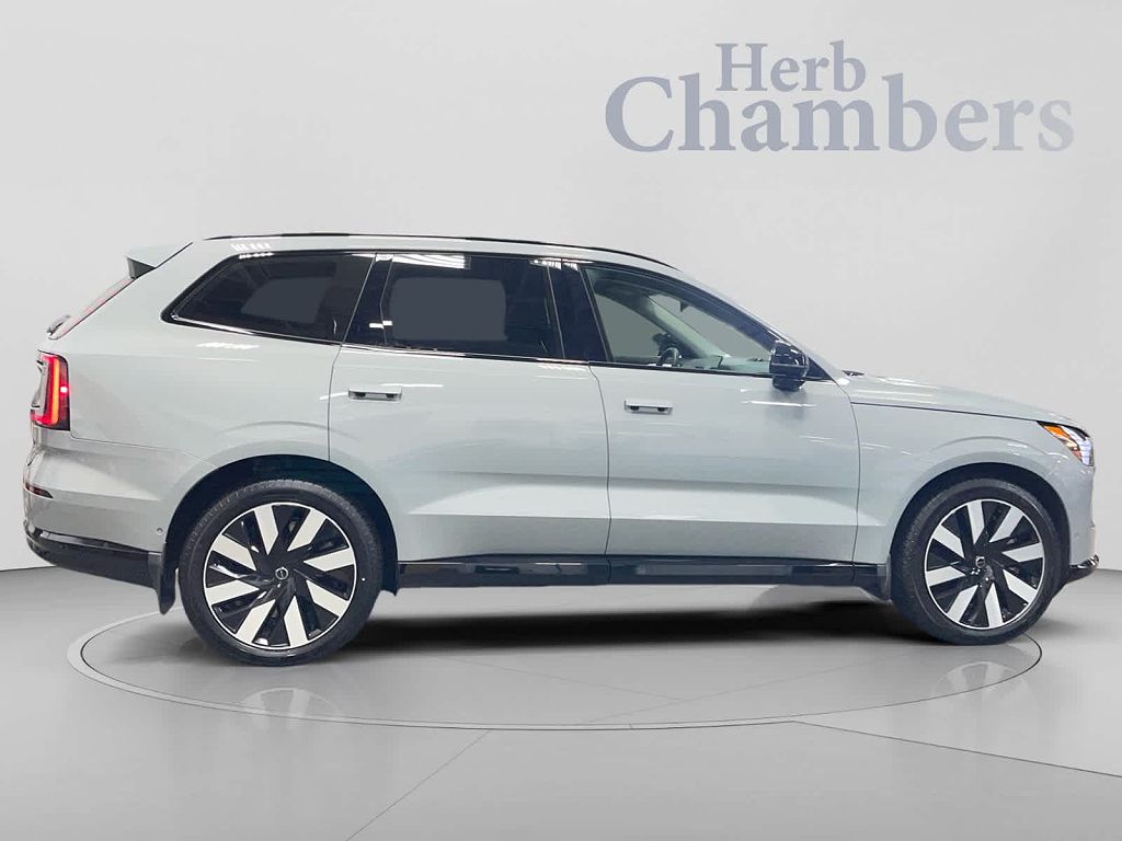 2025 Volvo EX90 Twin Motor Performance Ultra