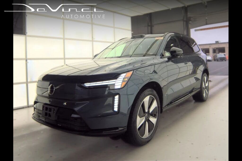 2025 Volvo EX90 Twin Motor Plus