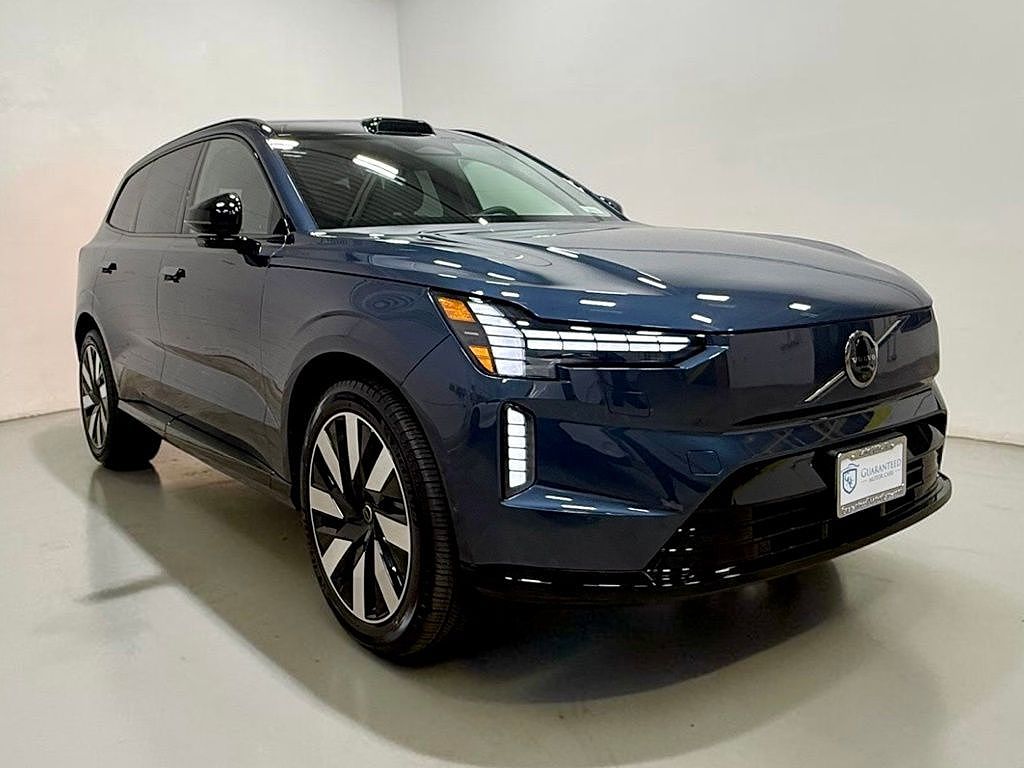 2025 Volvo EX90 Ultra