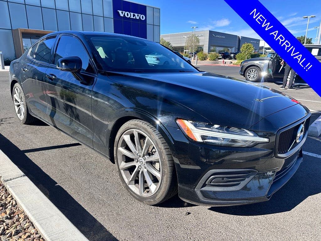 2019 Volvo S60 T5 Momentum