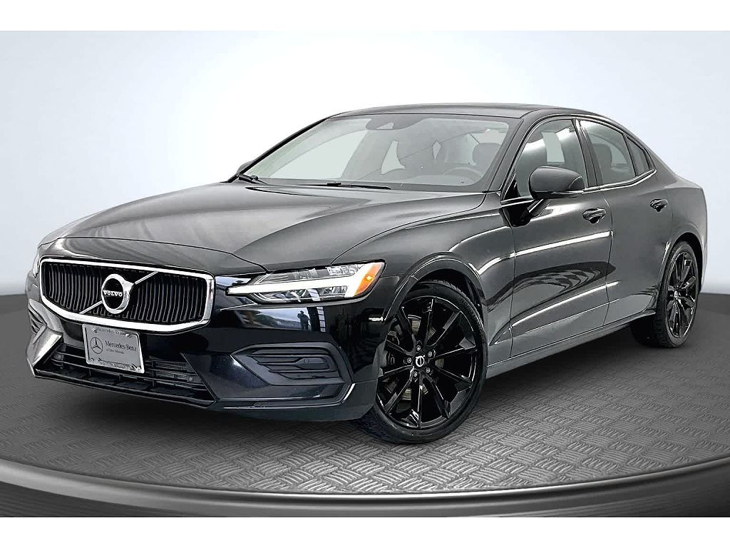 2020 Volvo S60 T5 Momentum