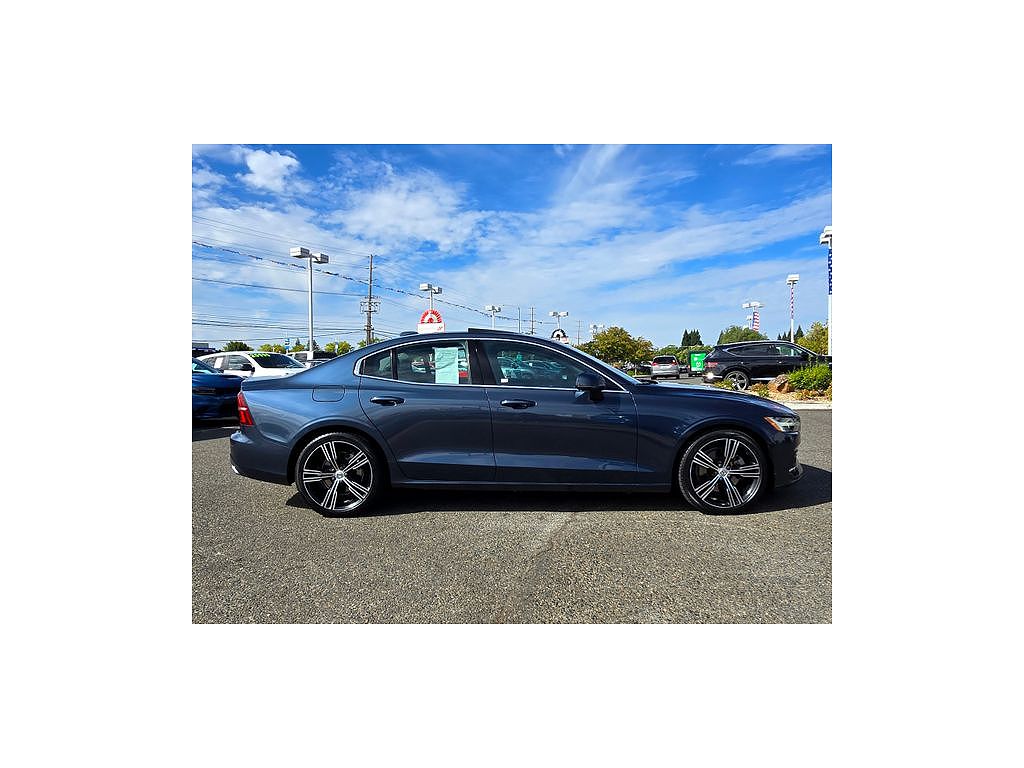 2019 Volvo S60 T5 Inscription