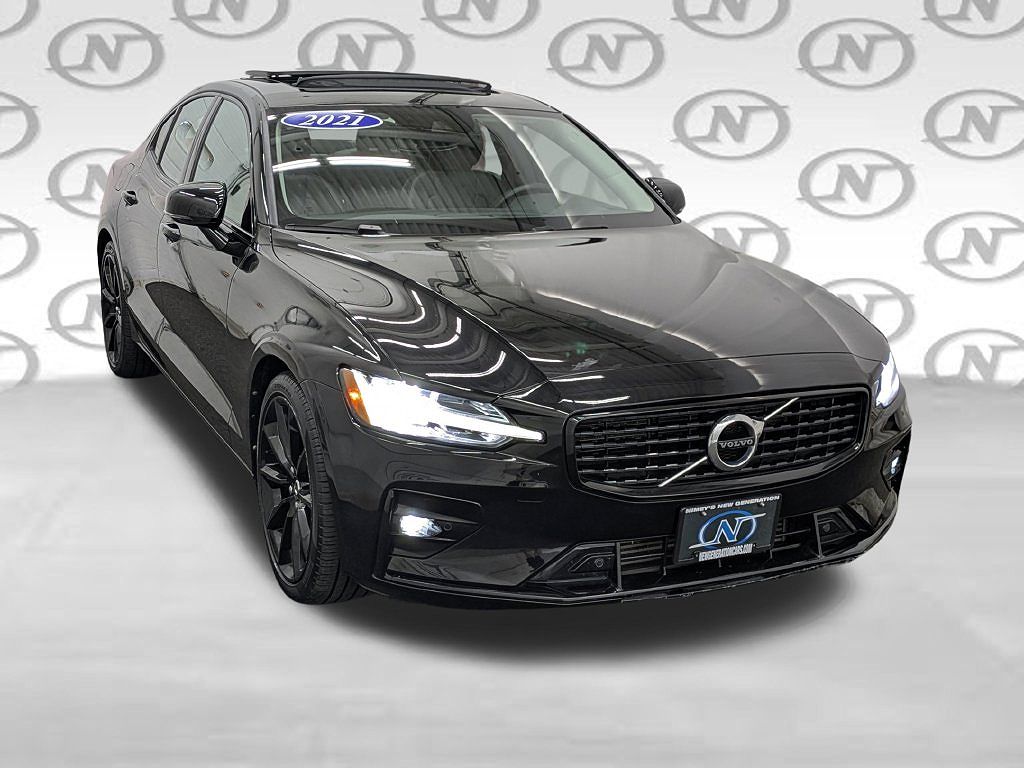 2021 Volvo S60 T5 R-Design