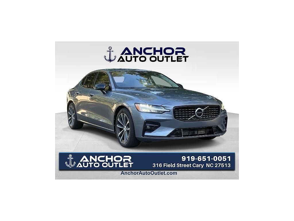 2021 Volvo S60 T5 R-Design