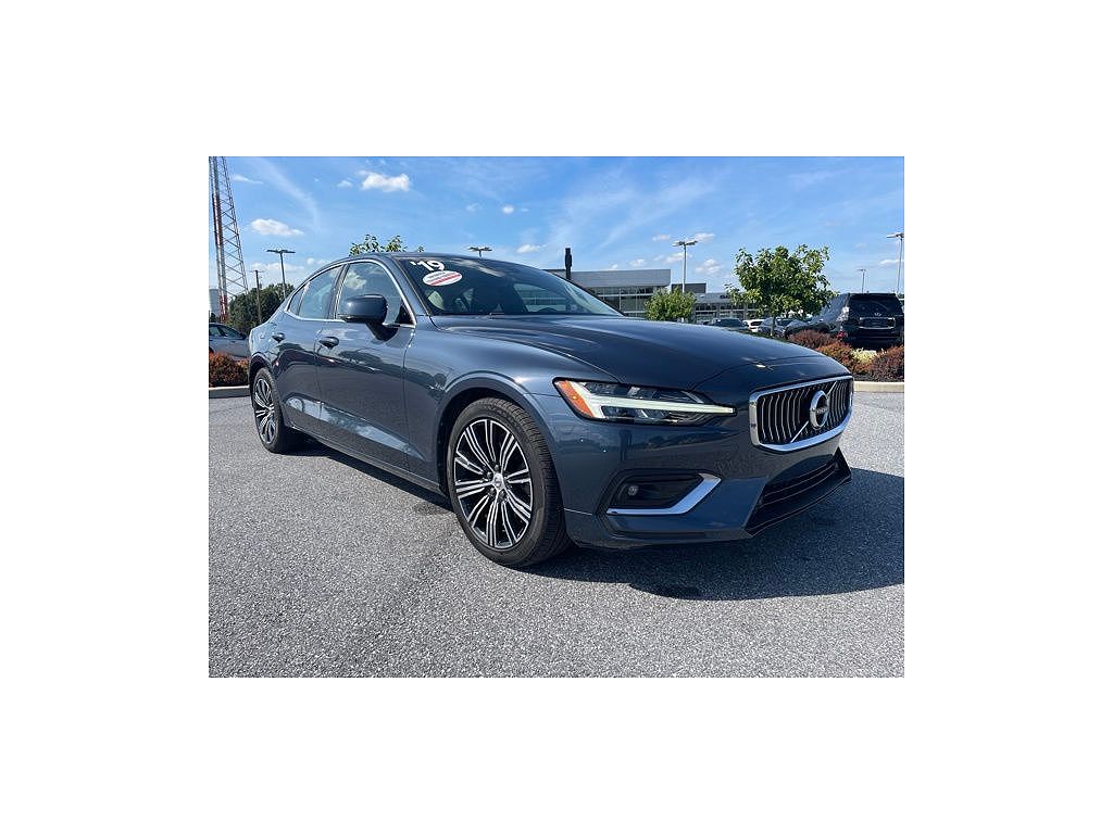 2019 Volvo S60 T6 Inscription