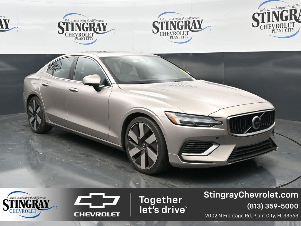 2023 Volvo S60 Recharge T8 Ultimate Bright