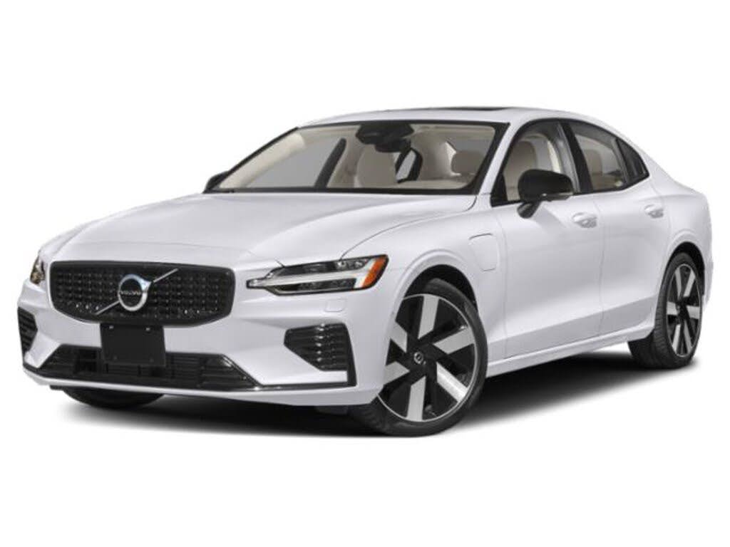 2024 Volvo S60 Recharge T8 Plus