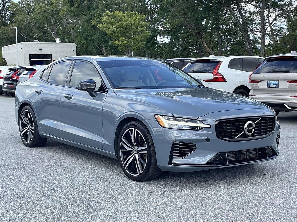 2022 Volvo S60 Recharge Plug-In Hybrid T8 R-Design Expression Extended Range