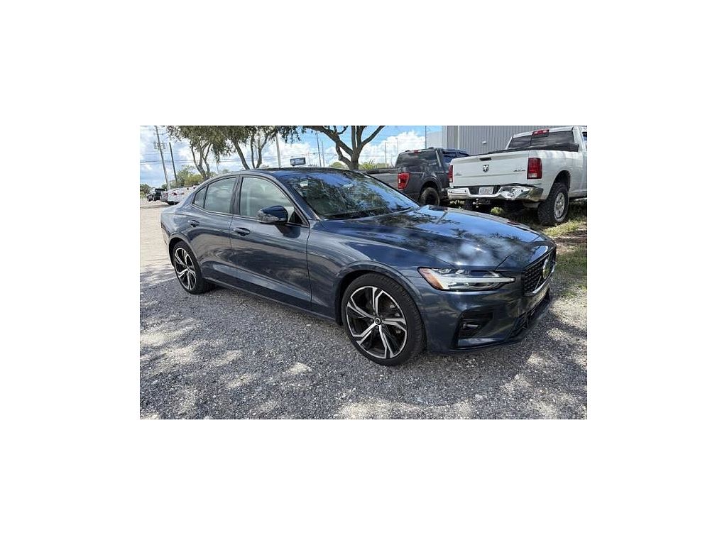 2024 Volvo S60 B5 Core