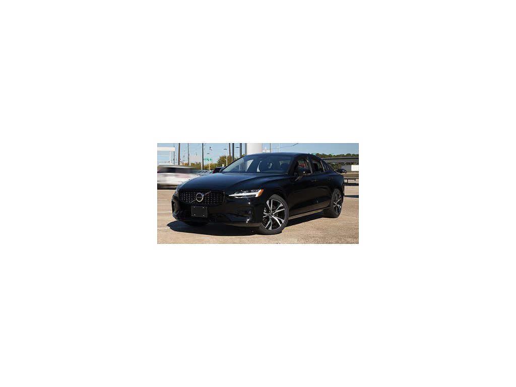 2024 Volvo S60 B5 Core Dark