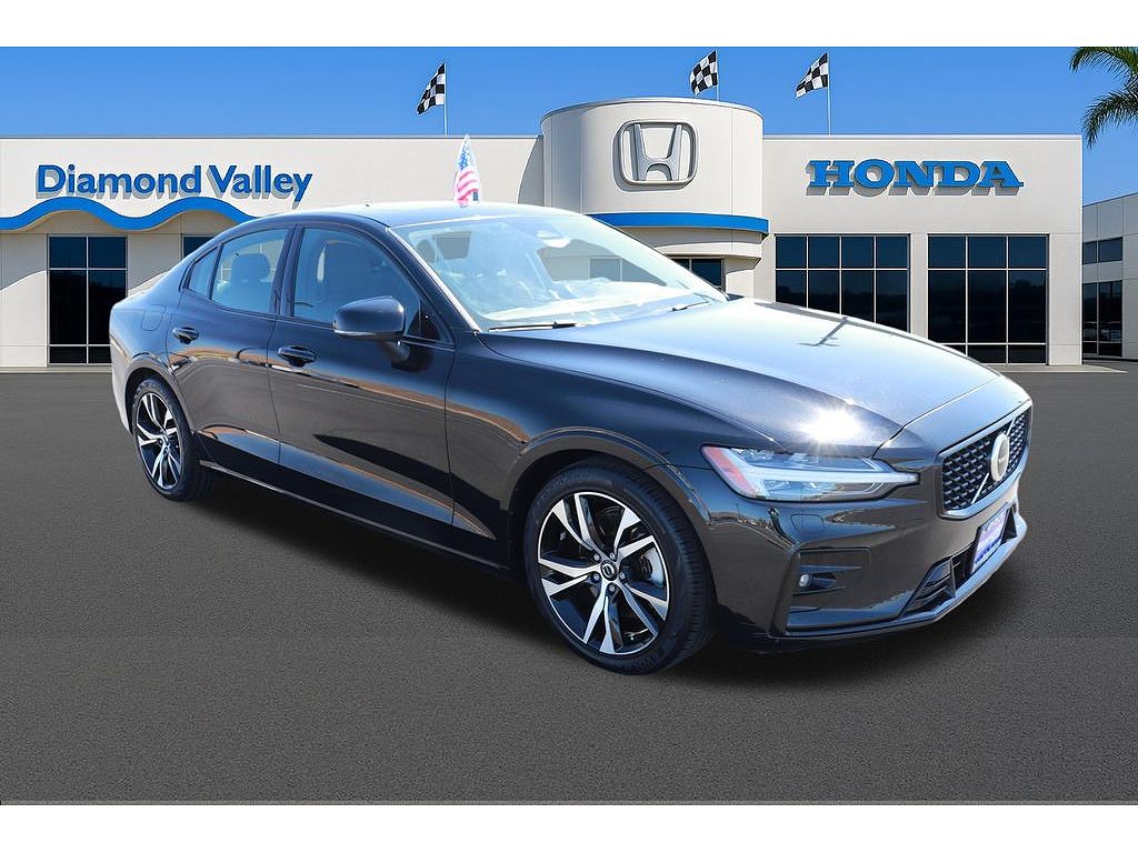2024 Volvo S60 B5 Core
