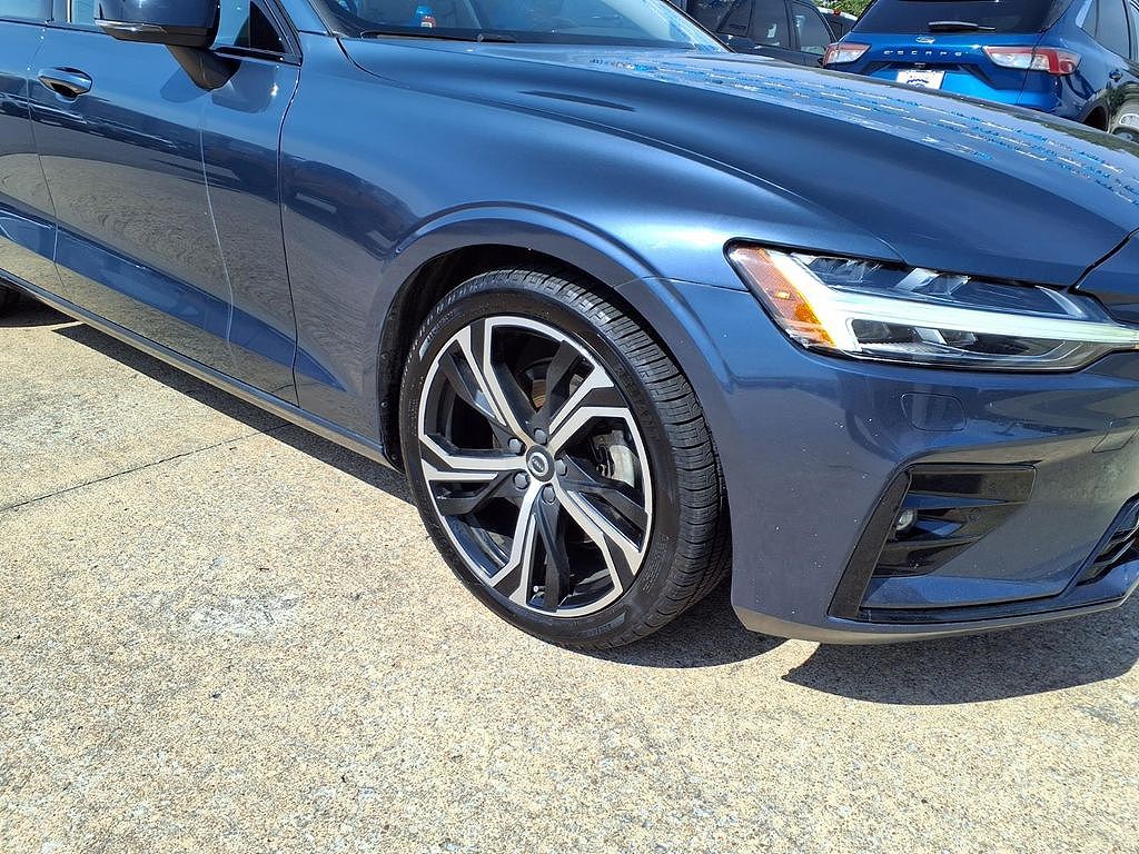 2024 Volvo S60 B5 Core
