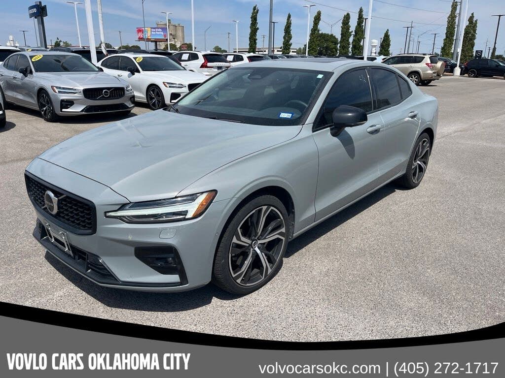 2024 Volvo S60 B5 Plus