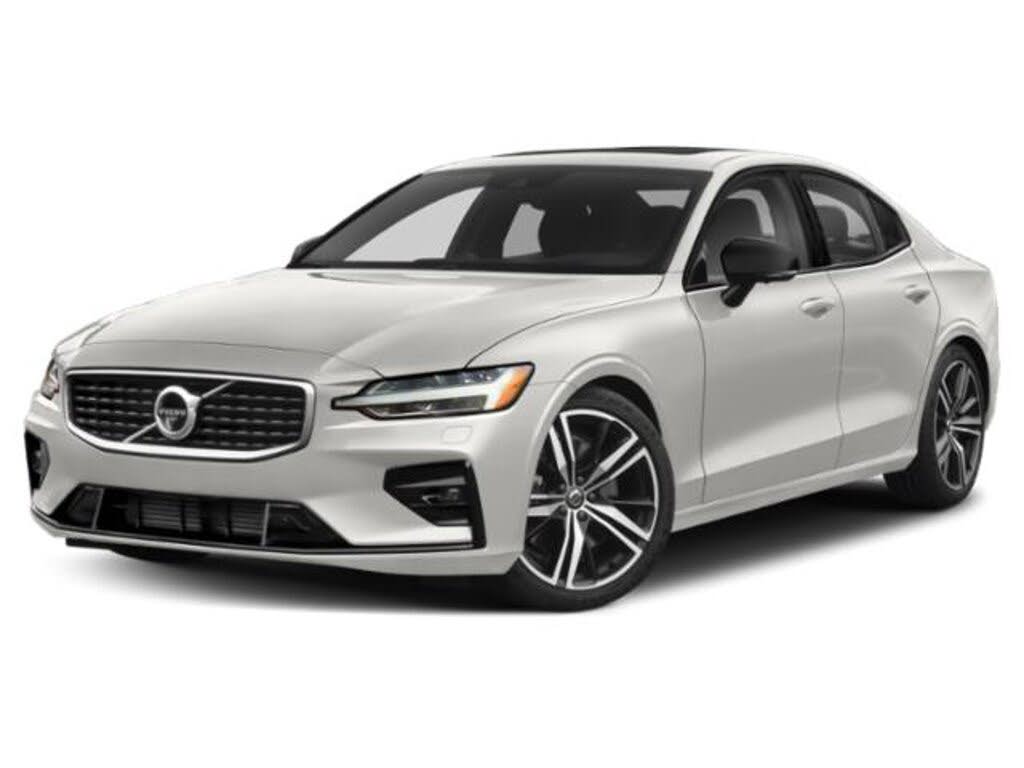 2022 Volvo S60 B5 R-Design