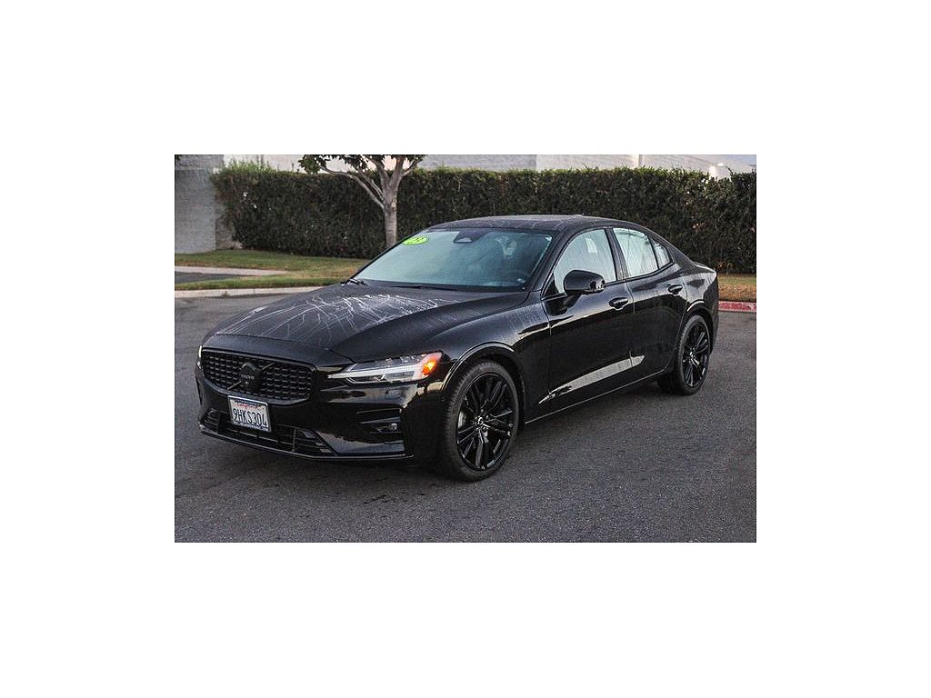 2023 Volvo S60 B5 Plus Black Edition