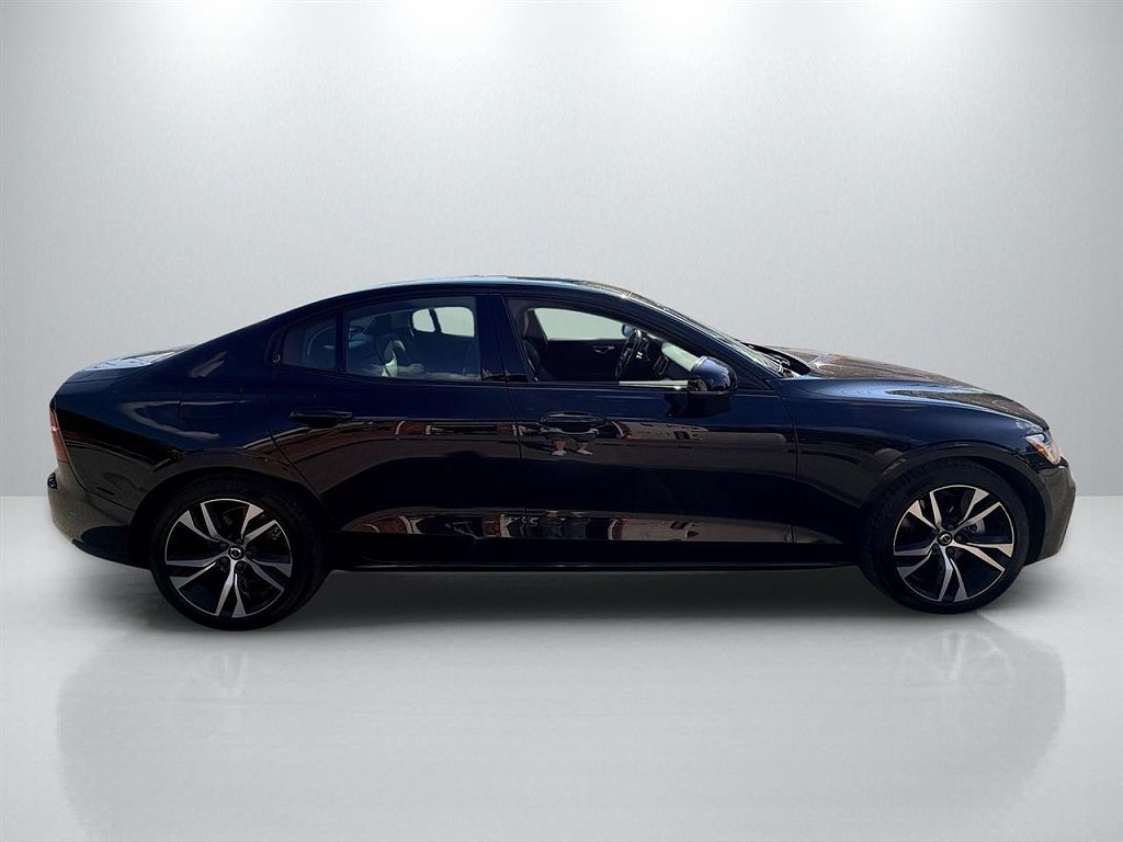 2024 Volvo S60 B5 Core