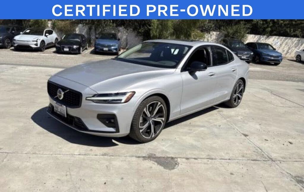 2024 Volvo S60 B5 Plus
