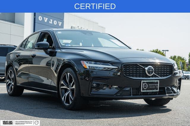 2024 Volvo S60 B5 Plus