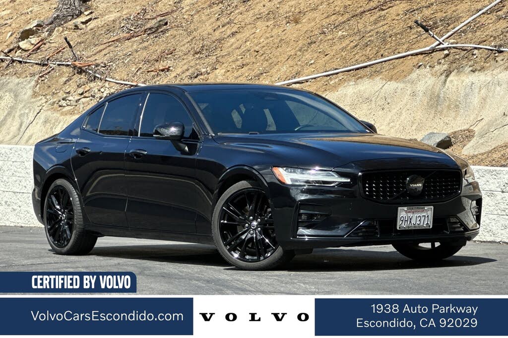2023 Volvo S60 B5 Plus Black Edition