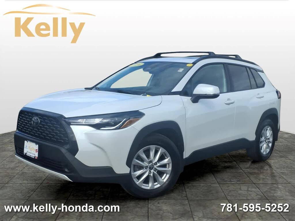 2024 Toyota Corolla Cross LE