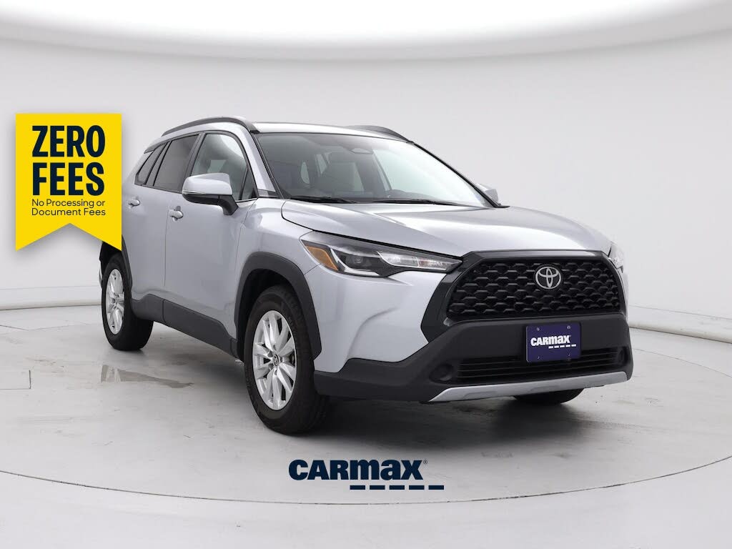 2024 Toyota Corolla Cross LE