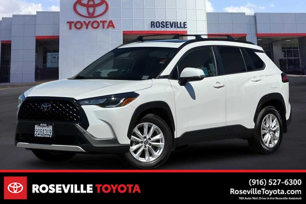 2022 Toyota Corolla Cross LE