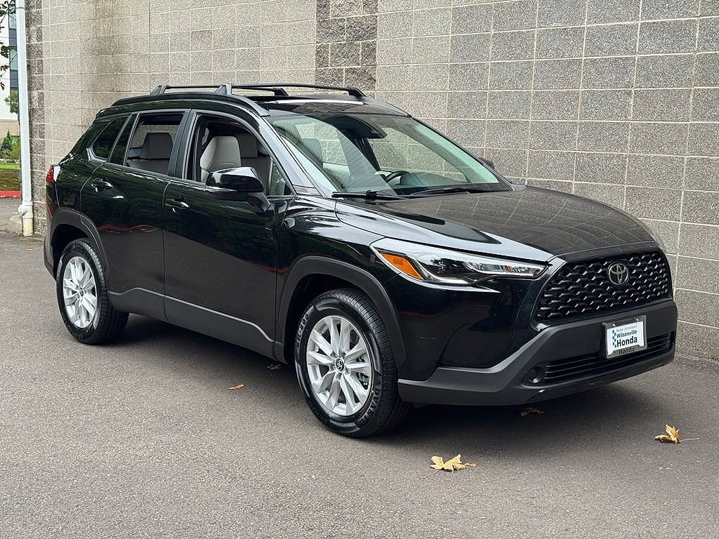 2022 Toyota Corolla Cross LE