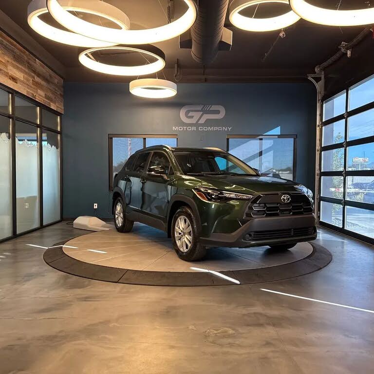 2026 Toyota Corolla Cross LE