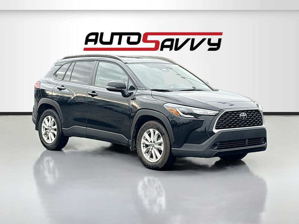 2023 Toyota Corolla Cross LE