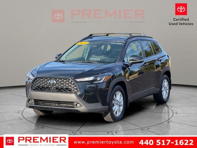 2024 Toyota Corolla Cross LE