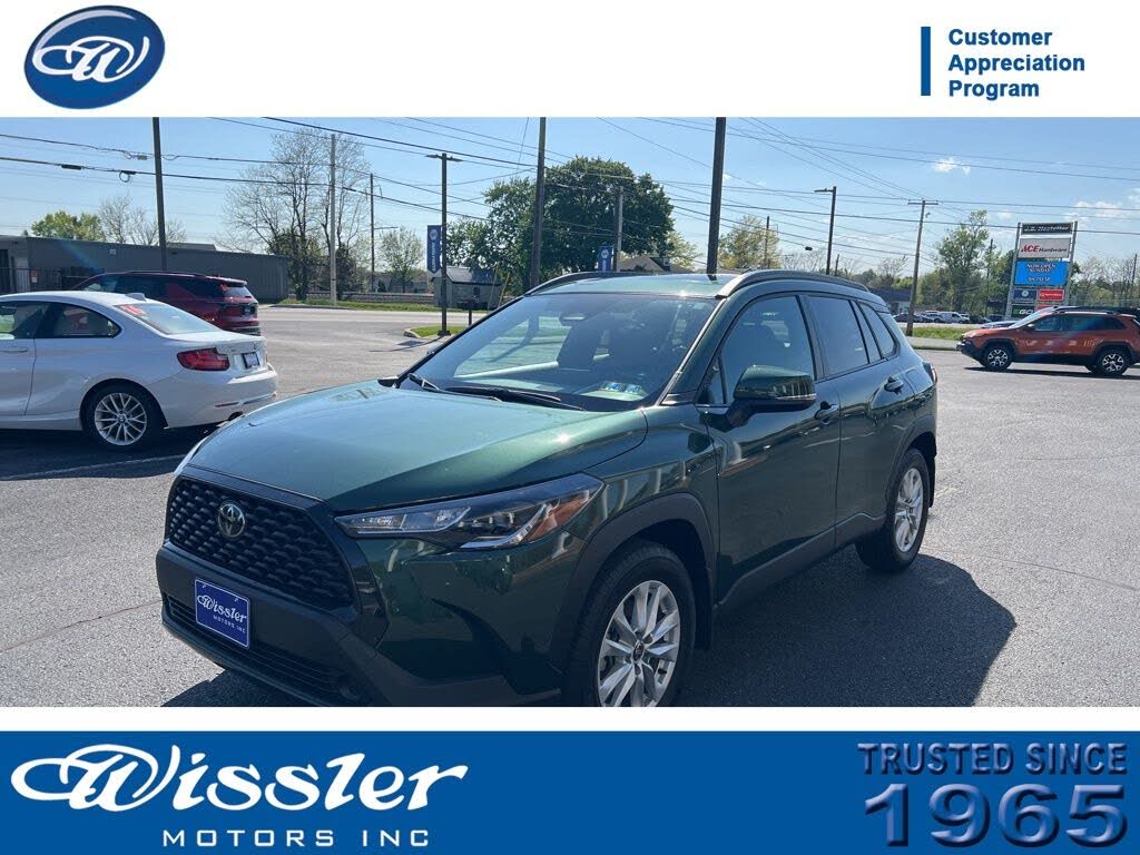 2024 Toyota Corolla Cross LE