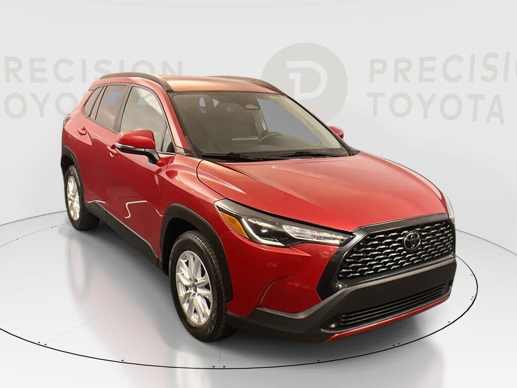2024 Toyota Corolla Cross LE